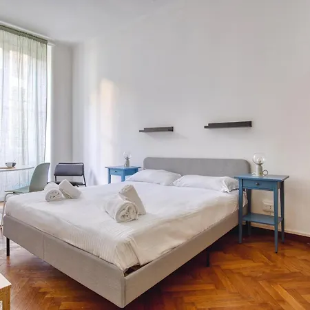 Chic Joivy Flats In The City Centre Milan Exterior photo