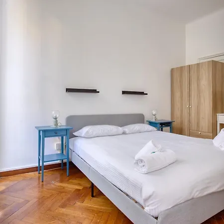 Chic Joivy Flats In The City Centre Milan Exterior photo
